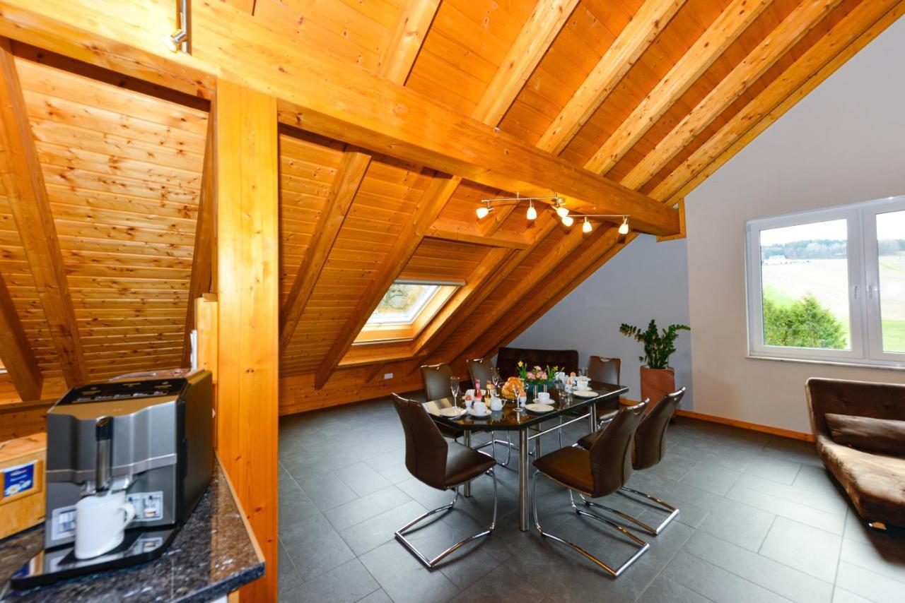 Ferienwohnung Im Erzgebirge Langenweissbach エクステリア 写真
