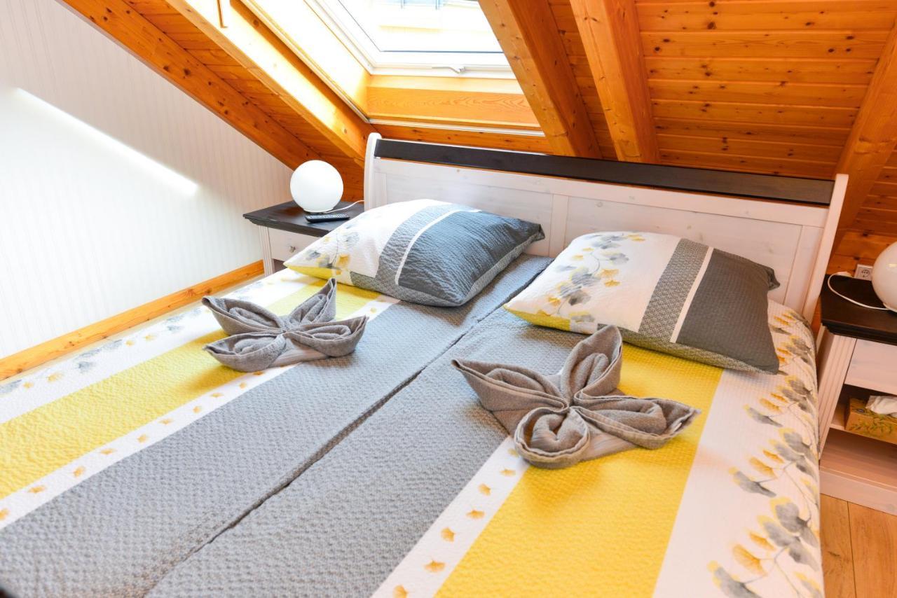 Ferienwohnung Im Erzgebirge Langenweissbach エクステリア 写真
